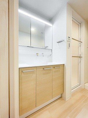 収納がたくさんあるお部屋