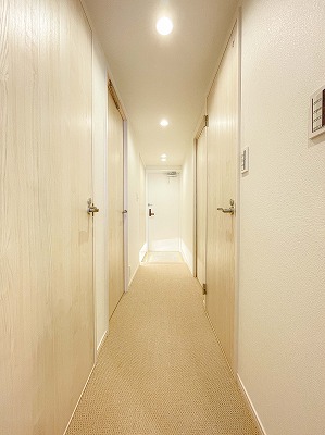 収納がたくさんあるお部屋