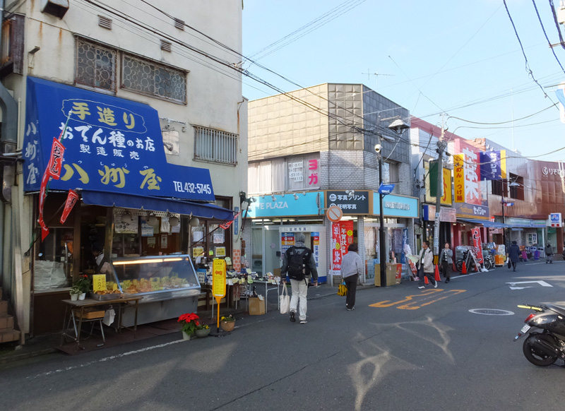 収納がたくさんあるお部屋